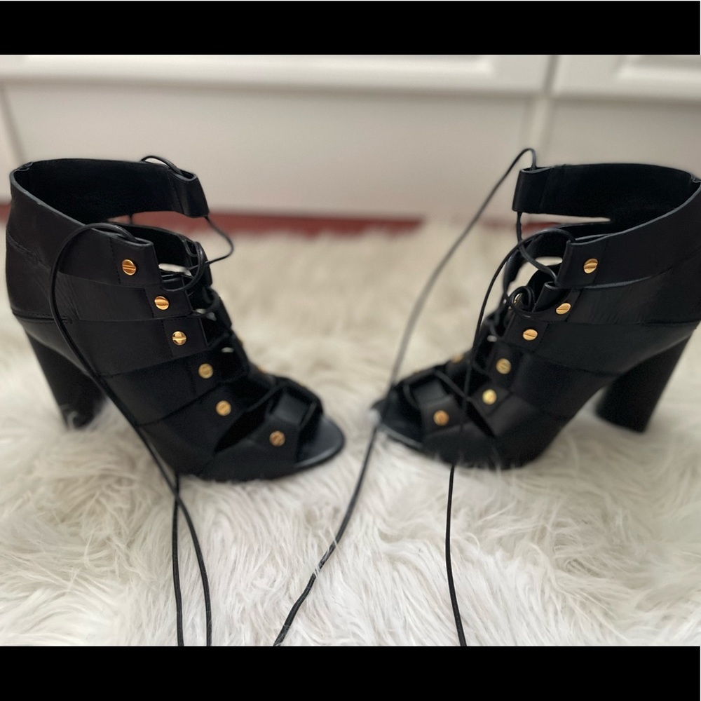 Lace up Tom Ford Heels